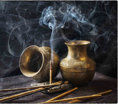 4174332-incense-1961430-1920.jpg